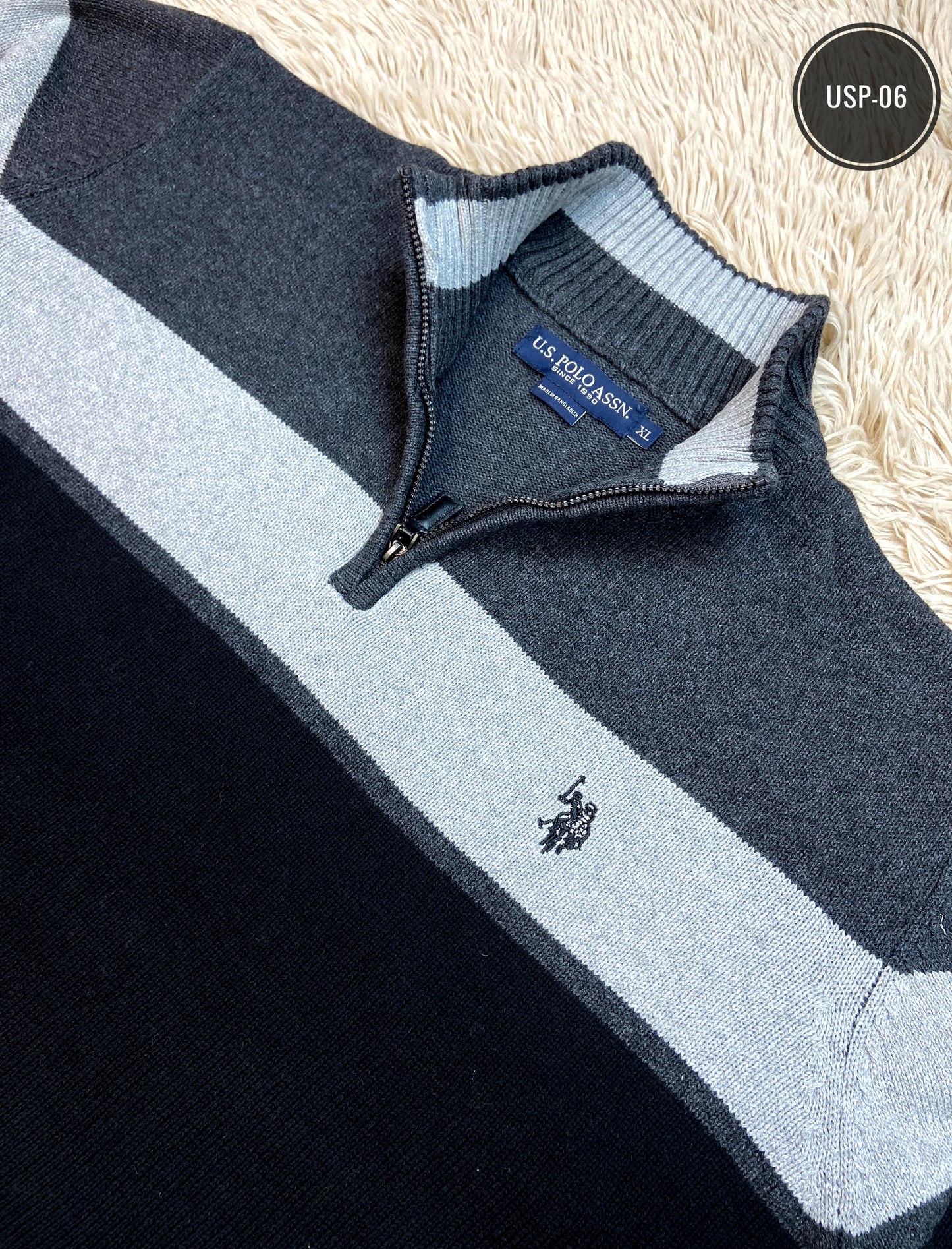 Quarter Zip Woolen Sweater USP-06.